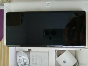 Mobilní telefon - HONOR 70 5G 8+128gb bez škrábance - 3