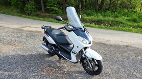 Yamaha X-max250 - 3