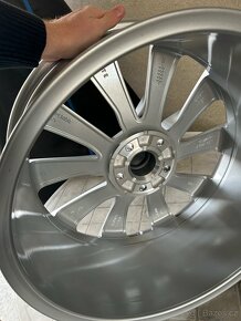 Alu kola Škoda 5x112 R19 8J ET 45 - 3