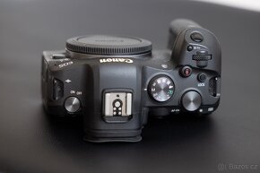 Canon eos R6 - 3