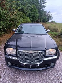 // CHRYSLER 300C 3.0 CRD 2007 // DÍLY - 3