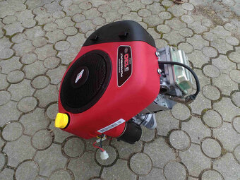 Nový 1 válcový motor Briggs & Stratton 13 HP - 3