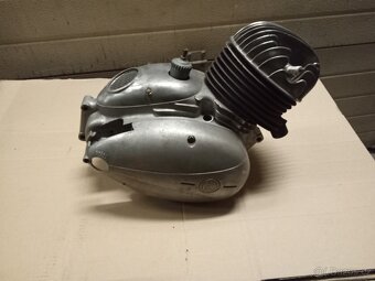 Prodám na Čz150 motor - 3