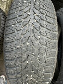 Nokian 215/55 R17 - 3