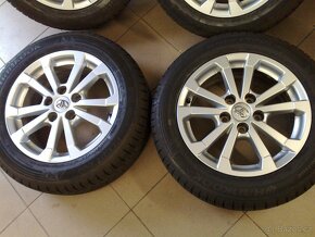 alu kola 5x114,3 r16 original toyota zimaky 205/60/16 - 3