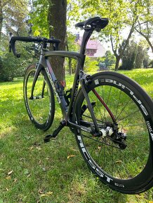 PINARELLO DOGMA F8 - 3