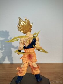 Anime figurka Goku z anime Dragon Ball - 3