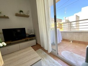 ŠPANĚLSKO, Torrevieja, světlý apartmán u moře - 3