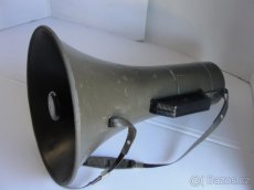Starý, vojenský megafon - 3