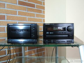 Nabízím tape deck +CD Onkyo CR-185 , Plně funkční. Možnost z - 3