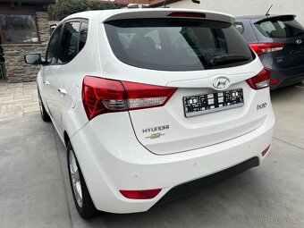 HYUNDAI ix20 1.4i 66 KW 1.MAJ.PDC VYHŘ.SED.2x KOLA 49000km - 3