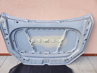 KAPOTA VW TOURAN + CADDY 2010- 2015 - 3