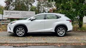 Lexus NX300h Hybrid m.2021 Perleť Navi Kamera Automat CVT - 3