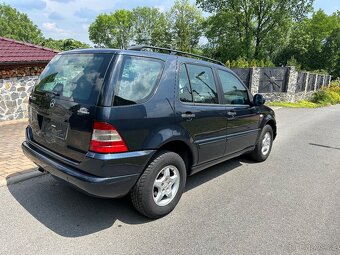 Mercedes-Benz ML 320i 160 kW 4x4 Top stav - 3