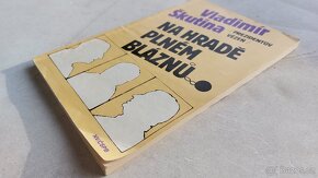 Na hradě plném bláznů - Vladimír Škutina - 3