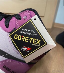 Jordan 1 High | Element Gore-Tex Berry | 43 - 3