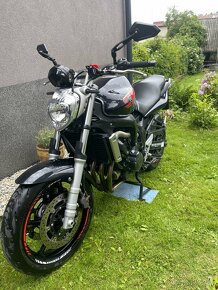 Yamaha Fazer 600 - 3