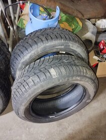 Pneu 185/65 R15 - 3