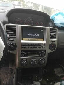 NISSAN X-TRAIL 2.2DCI - 3