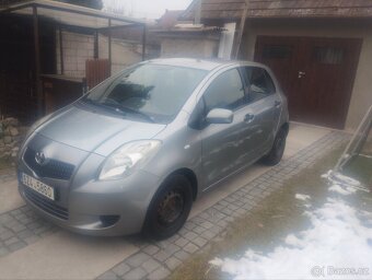 Toyota Yaris 1.0 rezervováno - 3