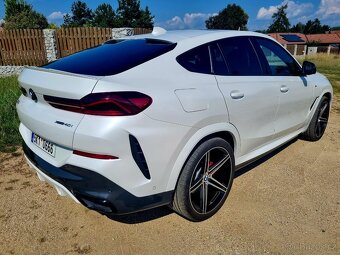 BMW X6 M paket 4.0i 4x4 r.v.2022 Full vybava - 3