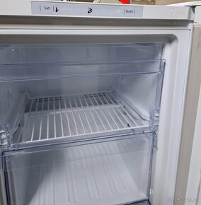 Mrazák 5 šup. Beko NoFrost, V/146cm, 177L. - 3