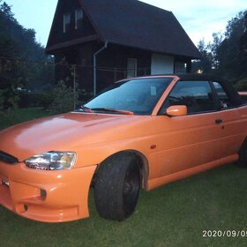 Ford Escort XR3i Cabrio 1.8 77kw Tuning - 3