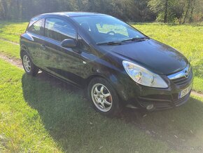 Opel Corsa 1,2 16V,Top stav - 3