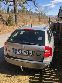 Prodám Š Octavia II kombi za 50.000,- Kč - 3