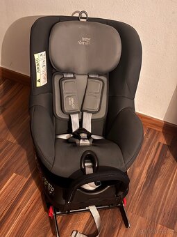 Britax Römer Dual fix 2 R 0-18kg - 3