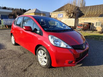 Honda Jazz Comfort 1.4.i-VTEC.73kw.R.V.8/2012.STK Nová - 3