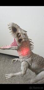 Indominus Rex Jurský svět - 3