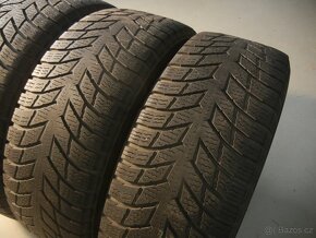 Zimní pneu Nokian 235/65R16C - 3