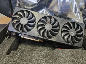 Grafická karta Radeon Powercolor 6800 - 3