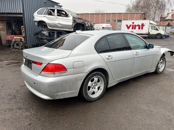 Bmw e65 730d 160kw celek na díly - 3