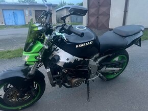 Kawasaki ZX9R Ninja - 3