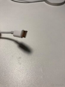 Bezdrátová nabíječka epico magsafe stříbrná - 3