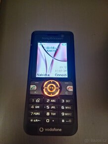 Sony Ericsson V630i - 3