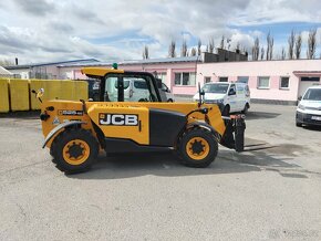 Teleskopický Manipulátor JCB 525-60 - 3