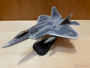 Kovové modely letadel -Italeri  (1:100) - 3