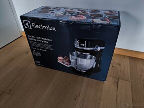 Electrolux kuchyňský robot Assistent EKM 4200 - 3