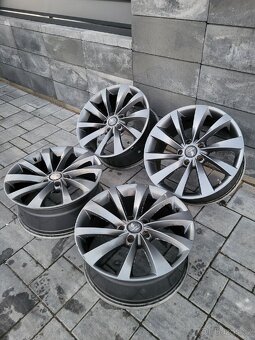 5x120 r19 TURBINE TESLA - 3