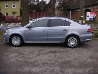 Volkswagen Passat B7 2.0 TDi - Serviska Highline - 3