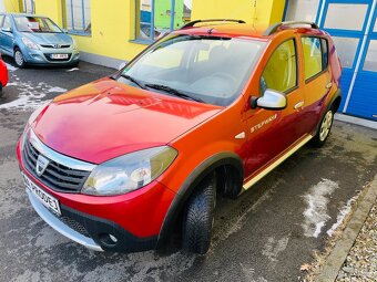 Dacia Sandero 1.6 i  STEPWAY BENZÍN MALO NAJETO - 3