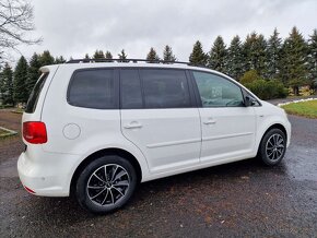 VW Touran 2.0TDI SUPER VÝBAVA A STAV - 3