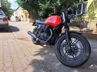 Moto Guzzi V7 2014 - 3