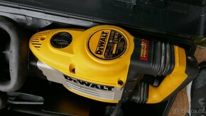 Bourací kladivo SDS-Max DeWALT D25902, 1 500 W, 10 kg - 3