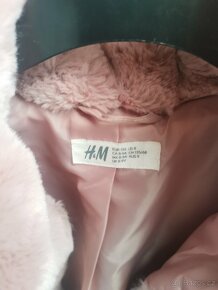 Prodám  dívčí kabátek H&M vel. 134 - 3