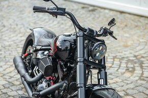 Harley Davidson FXSE softail Breakout - 3