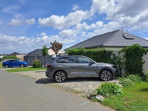 VW Touareg 3.0 TDI DSG 210kW R-LINE 4x4 VZDUCH - 3